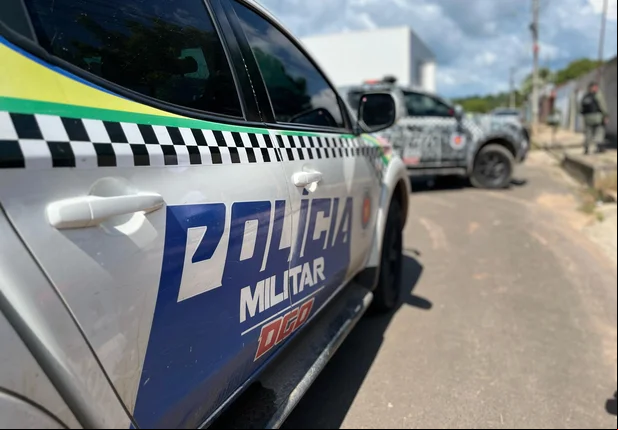 Equipes da Polícia Militar no local